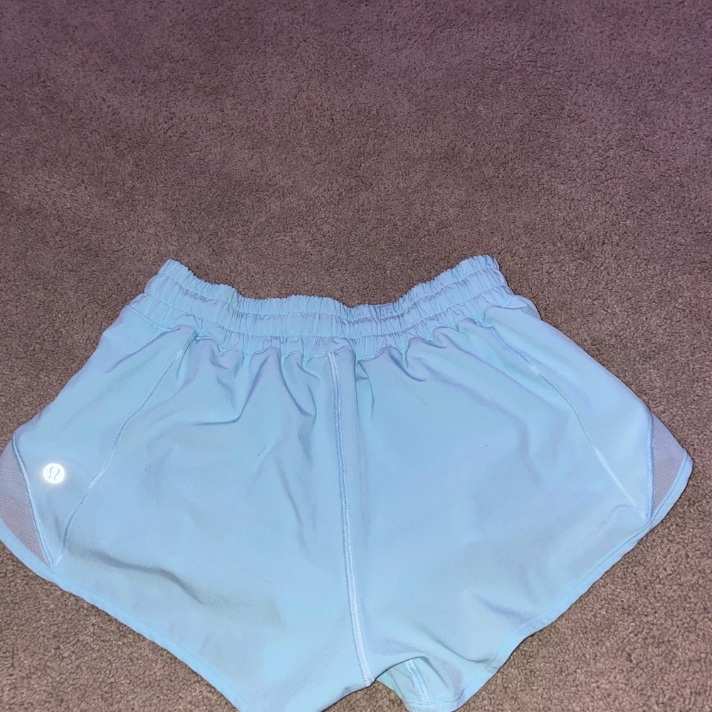 Lululemon hottie hot shorts 2.5 inch in blue glow